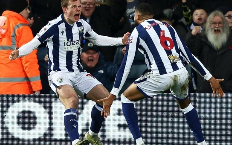 Nhìn lại trận West Brom - Bristol City: Đội khách ngược dòng giành 3 điểm quả cảm.