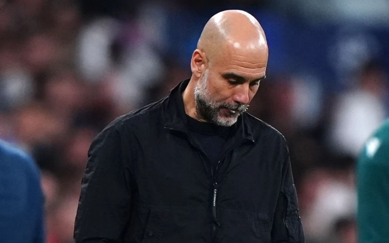 Pep Guardiola: Bậc thầy biến hóa không gian và kiểm soát