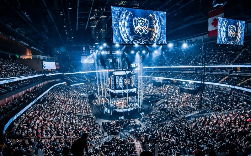 So sánh sức nặng tiền thưởng Esports và thể thao truyền thống